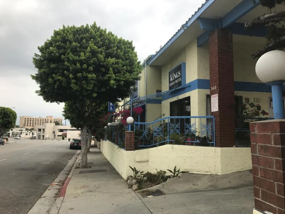 Kings Lodge Motel hotel hero