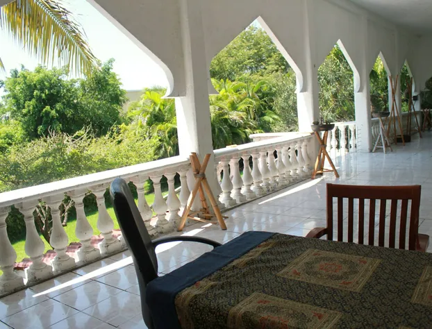 Teques inn hotel detail image 1