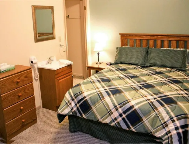 Cianci's Motel and Suites hotel detail image 3