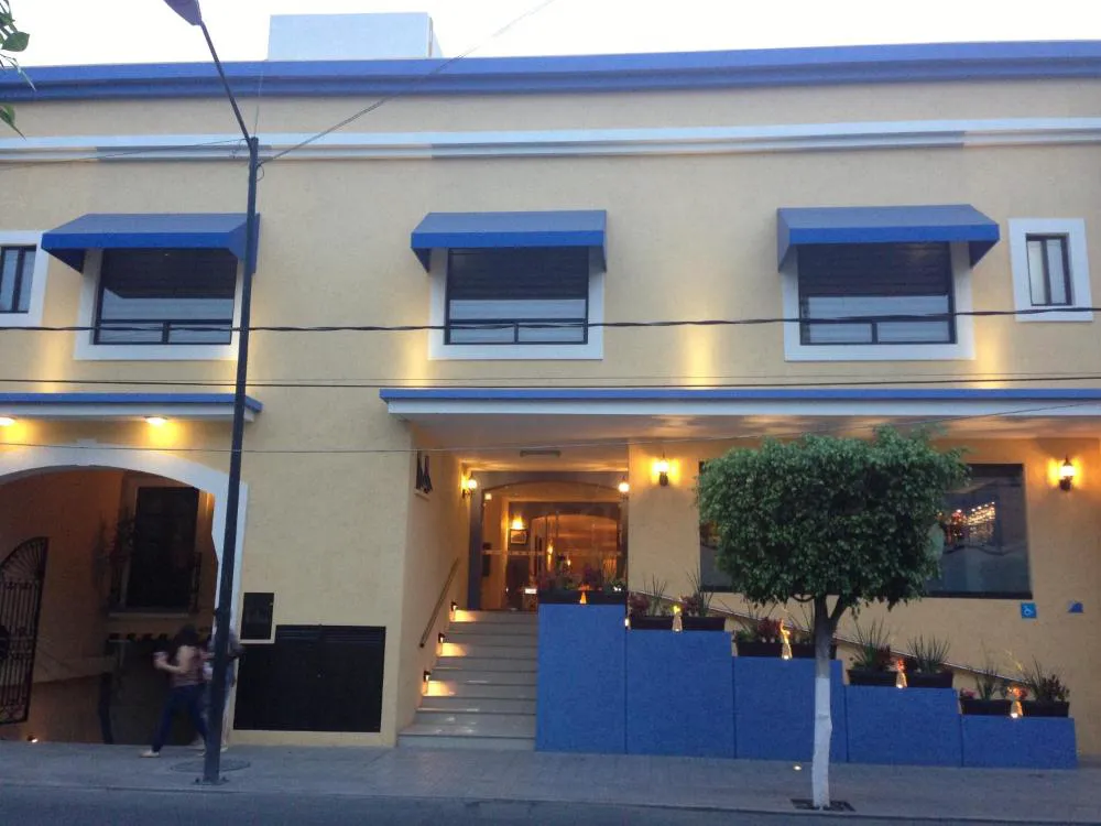 CR Tehuacan hotel hero