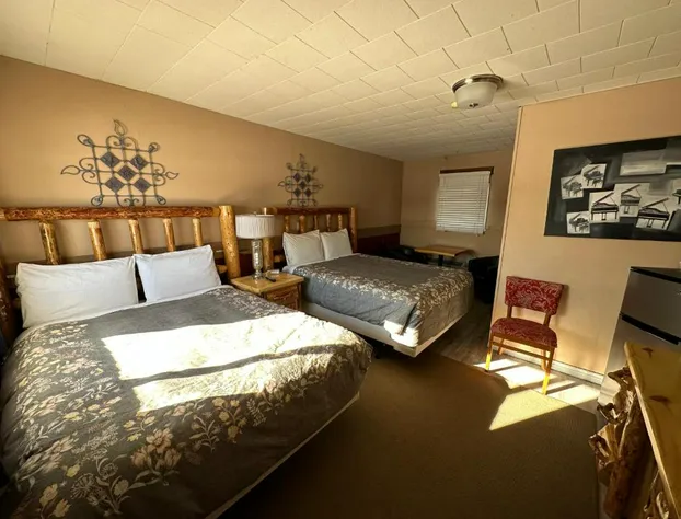 Pinecrest Motel hotel detail image 1