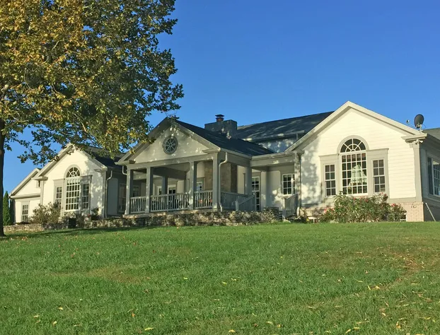 The B & B at Queenslake hotel detail image 4