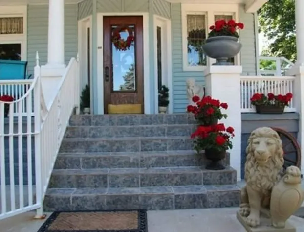 J. Paule's Fenn Inn hotel detail image 4