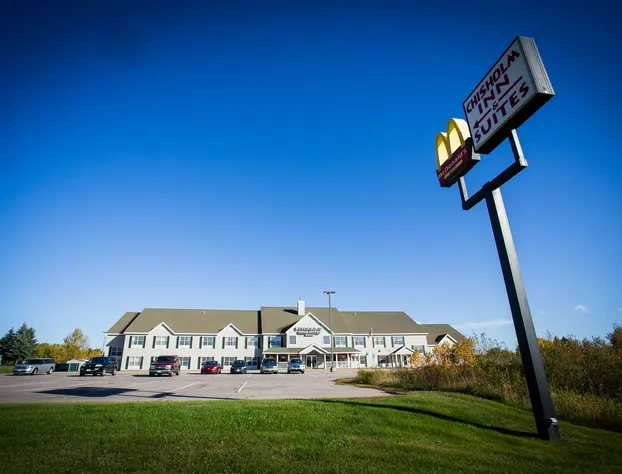 Chisholm Inn & Suites hotel detail image 1