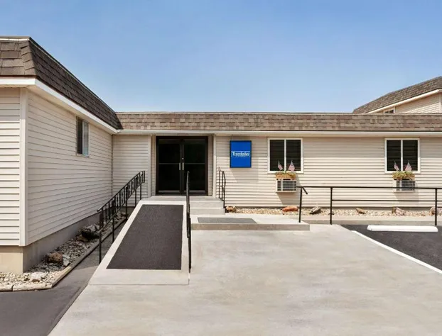 Travelodge by Wyndham Edgemont hotel detail image 1