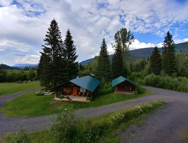 Wolfwood Guest Ranch hotel detail image 1