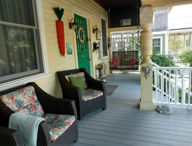 Armistead Cottage B & B hotel detail image 2