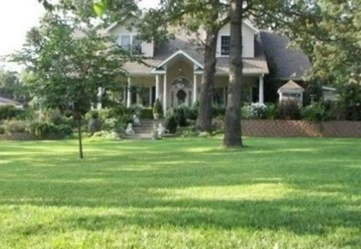 Swan Song Inn hotel hero