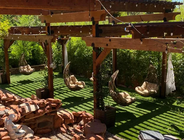 Lantern Light Inn - Romantic Getaway hotel detail image 4