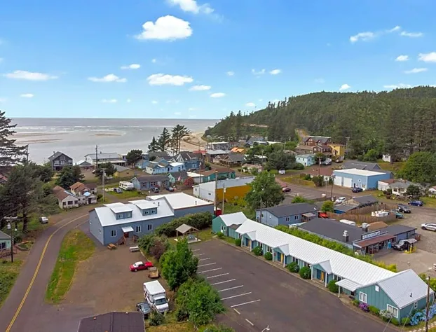 Netarts Surf Inn hotel detail image 1