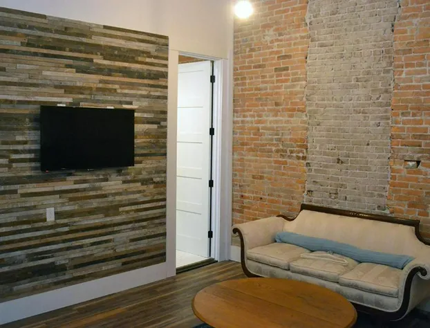 Eighteen-Ninety Sleepover hotel detail image 1