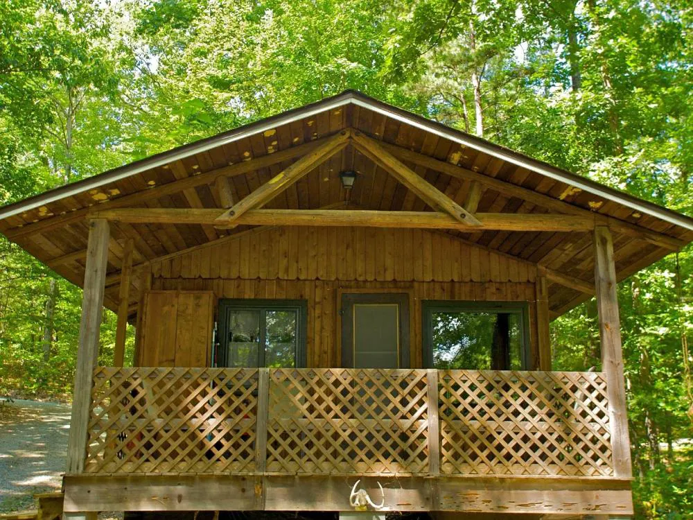 Montfair Resort Farm hotel hero