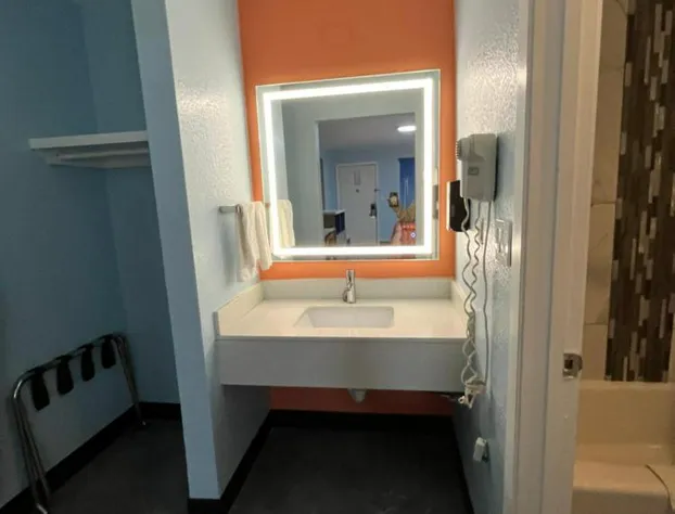 Lovington Inn hotel detail image 3