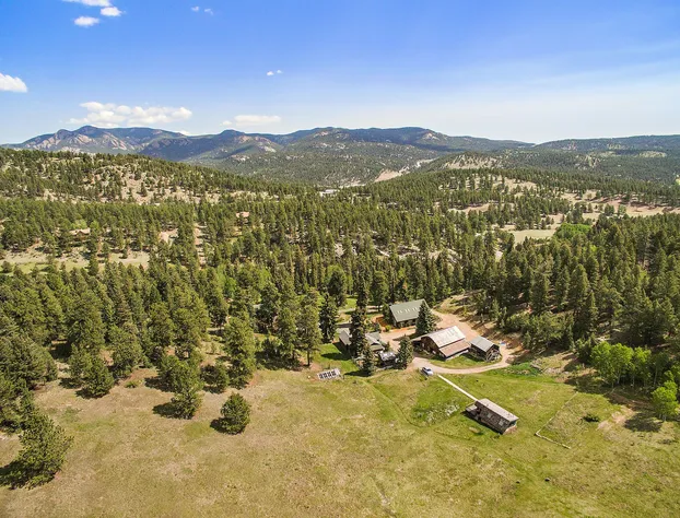 Meadow Creek Mountain Lodge and Event Center hotel detail image 3