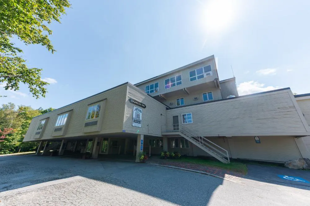 Sugarloaf Inn hotel hero