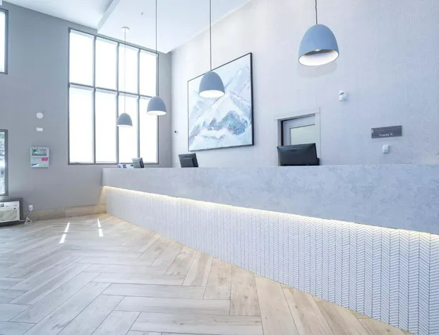 Sandman Signature Calgary Airport Hotel hotel detail image 4