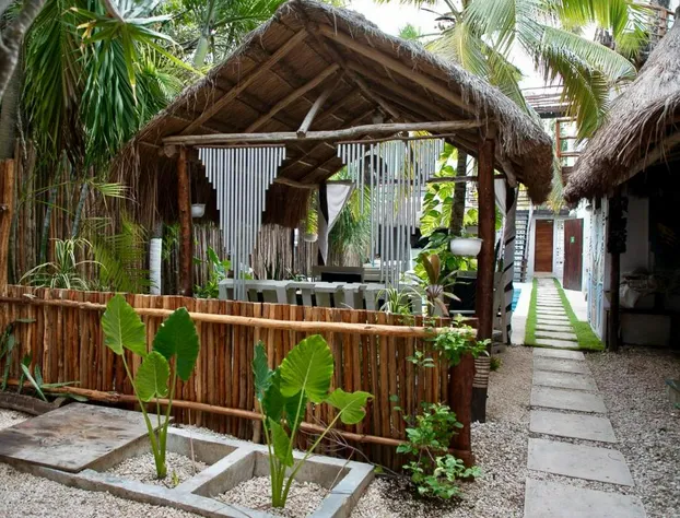 Residencia Gorila hotel detail image 1