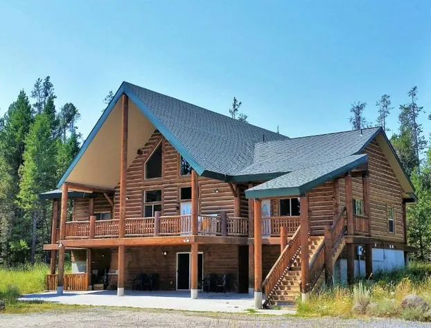 The Hideaway Lodge hotel detail image 1