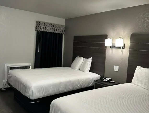 Sleepy Traveler Motel hotel detail image 3