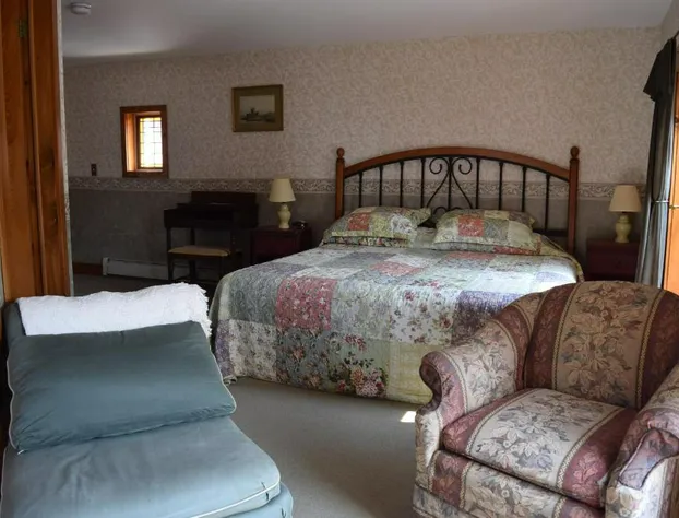 Black Lantern Inn hotel detail image 4