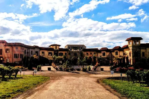 The White House Boutique Bed & Breakfast hotel detail image 1