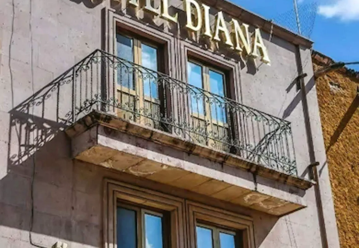 Hotel Diana hotel hero