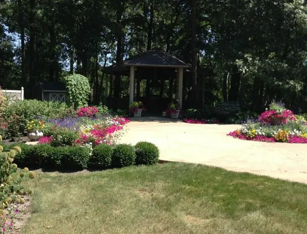 Mill Creek Gardens hotel detail image 3