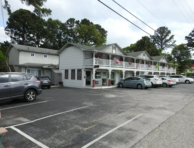 The Trails Inn hotel detail image 1