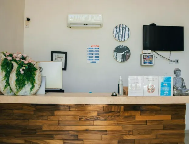 Luxury Hotel Inn hotel detail image 2