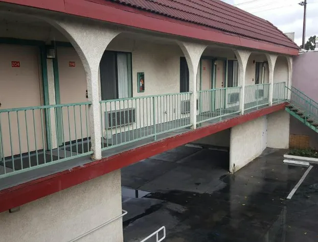 Flamingo Inn Long Beach hotel detail image 1
