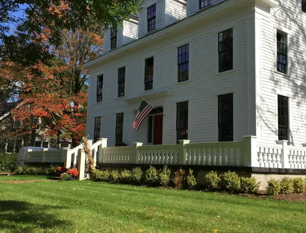 Judson Heath Colonial Inn hotel detail image 1