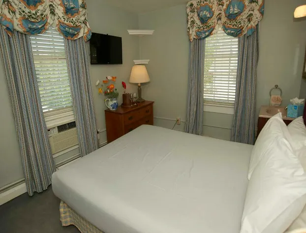 Bellevue House hotel detail image 1