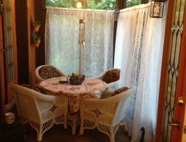 Moonstone Manor Bed & Breakfast hotel detail image 3