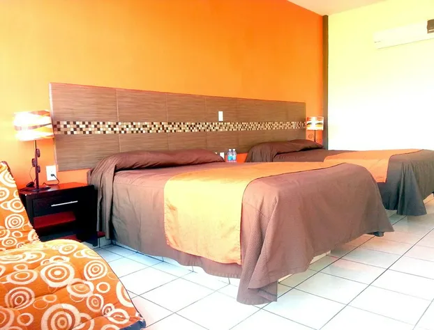 Hotel Fiesta Nueva Italia Inn hotel detail image 2