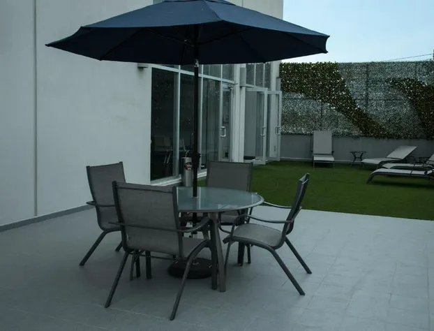 Lithio Hotel hotel detail image 1