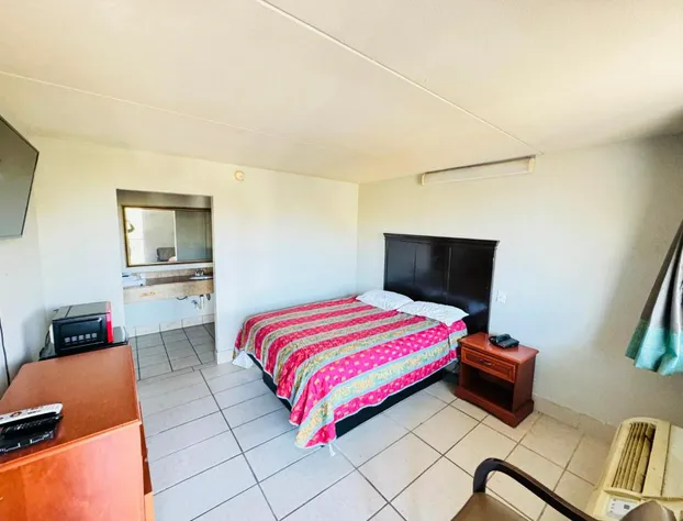 Cumberland Inn near downtown hotel detail image 4