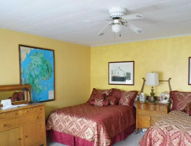Otter Creek Inn hotel detail image 2