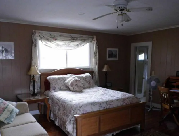 Otter Creek Inn hotel detail image 3