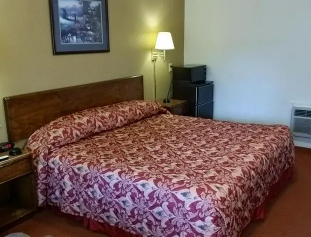 Travelers Inn hotel detail image 1