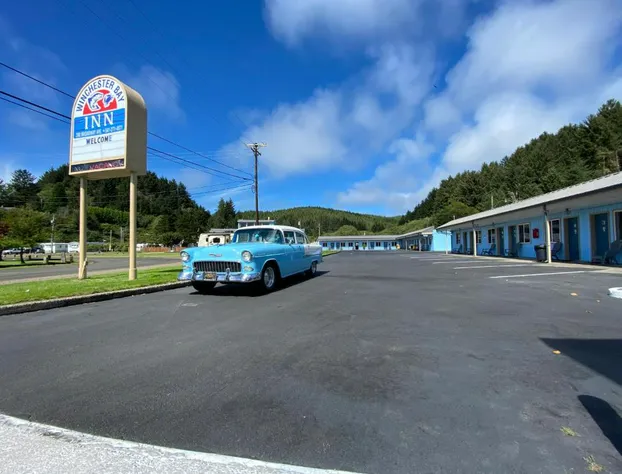 Winchester Bay Inn hotel detail image 2