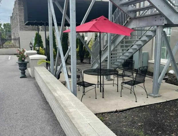 The Meadows Hotel hotel detail image 3