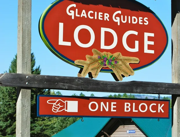 Glacier Guides Lodge hotel detail image 4