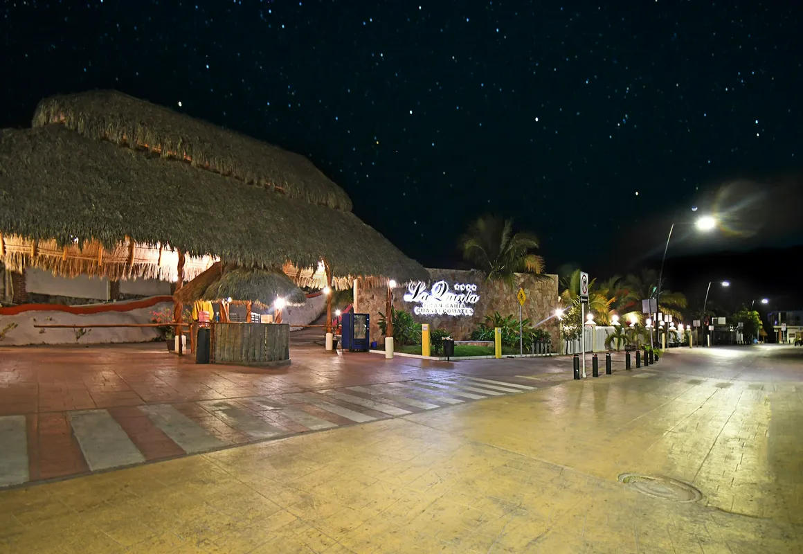 La Quinta Gran Bahia Cuastecomates hotel hero