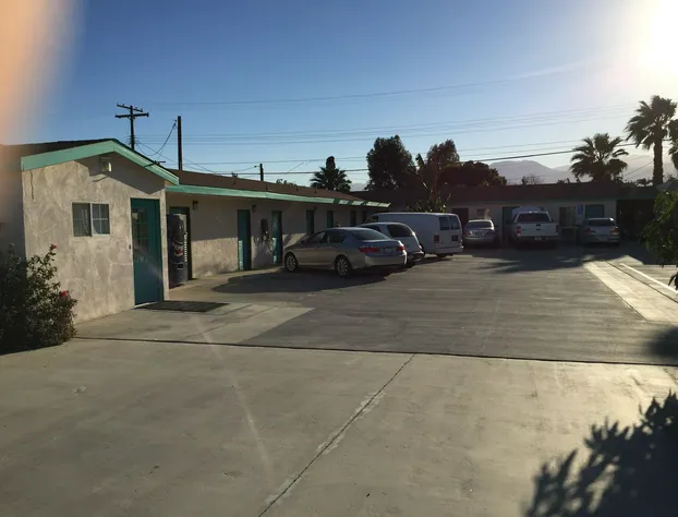 Deluxe Inn hotel detail image 1