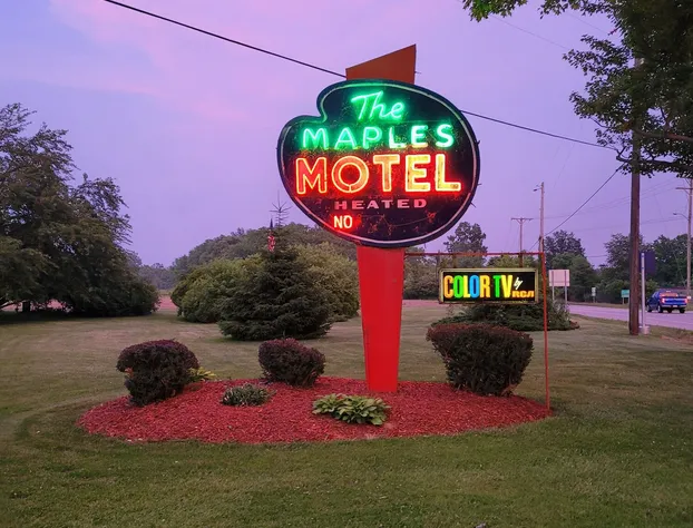 Maples Motel hotel detail image 1