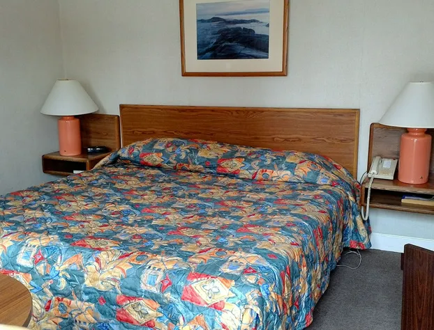 Spruceglen Inn hotel detail image 3