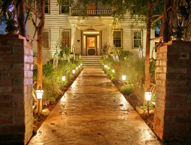 Bybee's Historic Inn hotel detail image 4