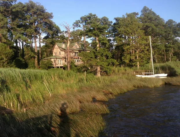 Cypress Moon Inn hotel detail image 4