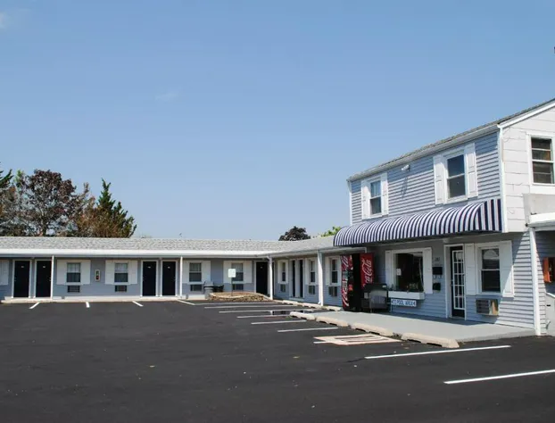 Shore Point Motel hotel detail image 3