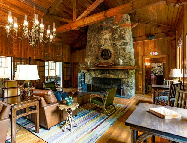 The Lodge on Lake Lure hotel detail image 2